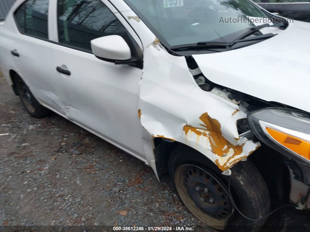 2018 Nissan Versa 1.6 S+ White vin: 3N1CN7AP9JL839297