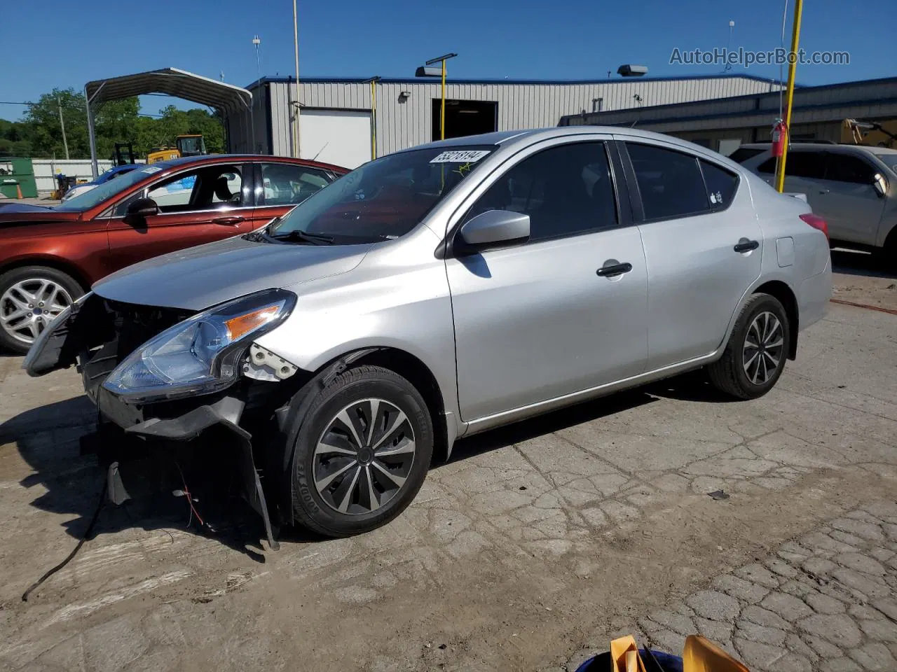 2018 Nissan Versa S Silver vin: 3N1CN7AP9JL843592