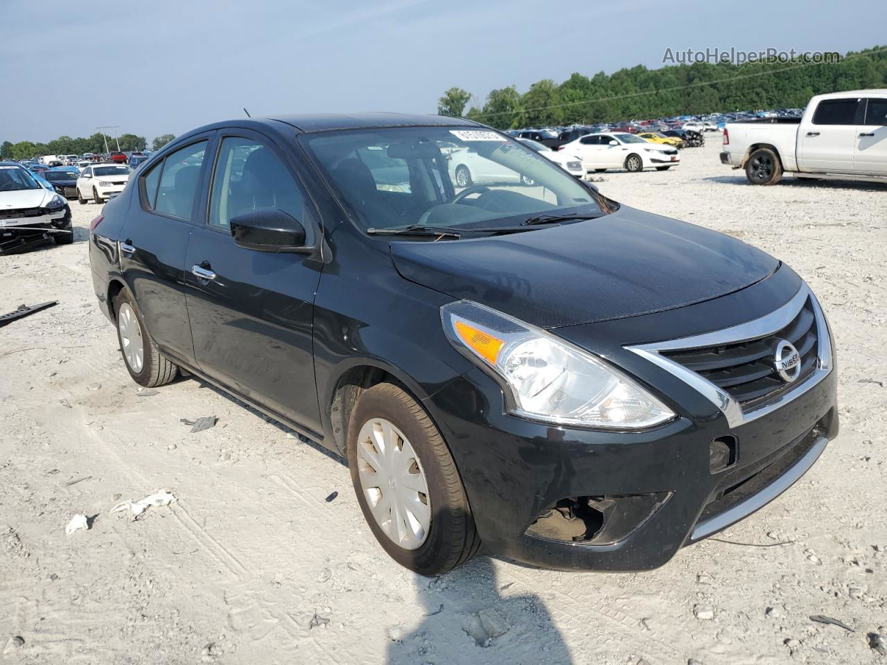 2018 Nissan Versa S Черный vin: 3N1CN7AP9JL843690