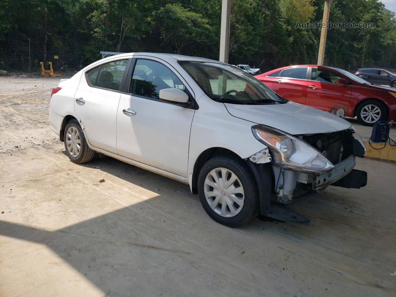 2018 Nissan Versa S White vin: 3N1CN7AP9JL857945