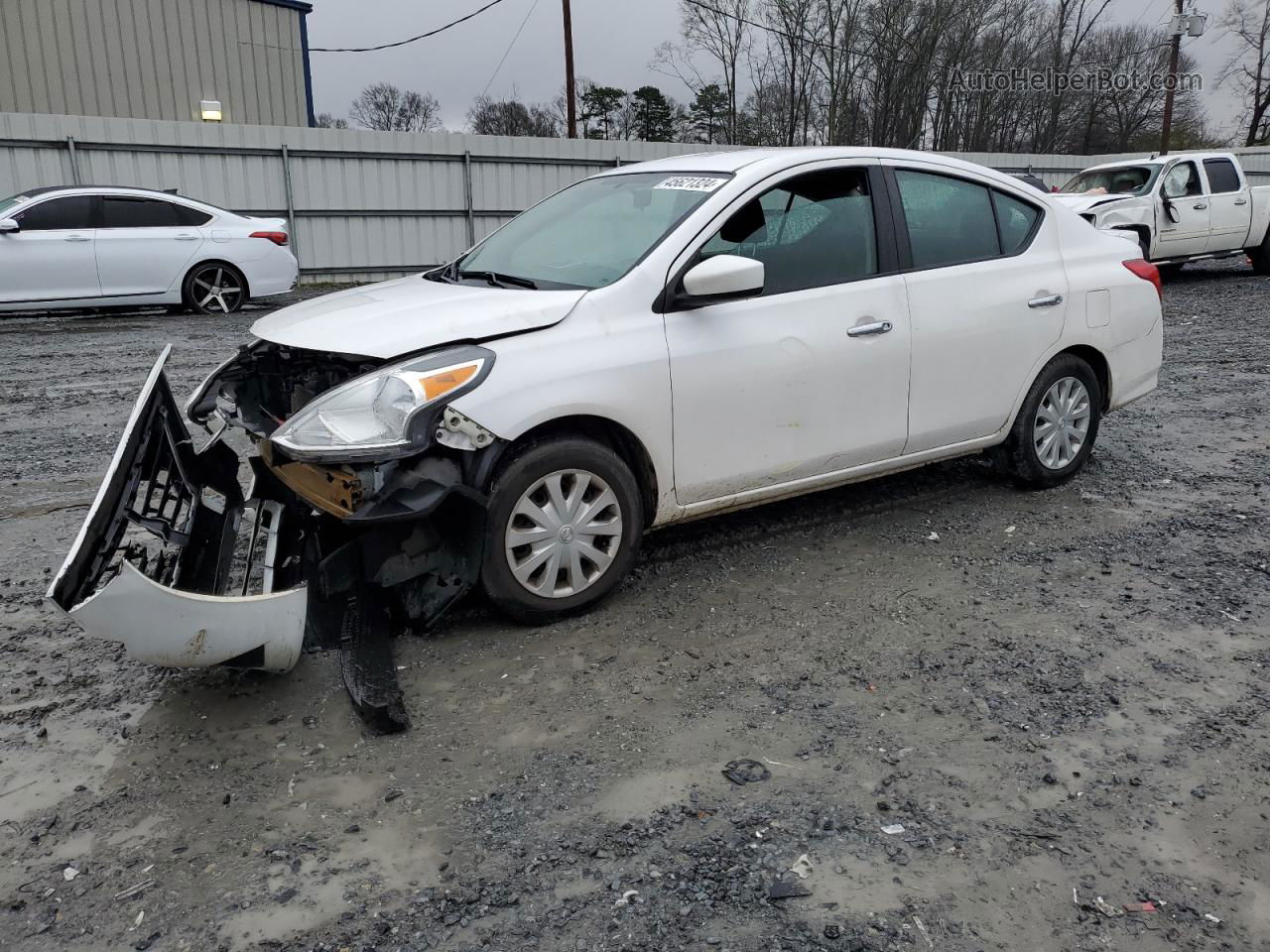 2018 Nissan Versa S White vin: 3N1CN7AP9JL885213