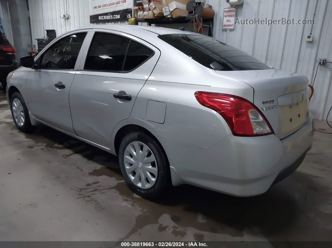 2016 Nissan Versa 1.6 S Silver vin: 3N1CN7APXGL849992