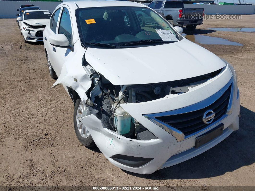 2016 Nissan Versa 1.6 S White vin: 3N1CN7APXGL913240