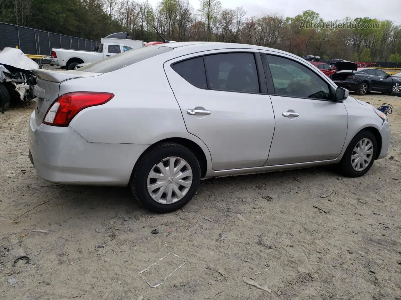 2018 Nissan Versa S Silver vin: 3N1CN7APXJL880764