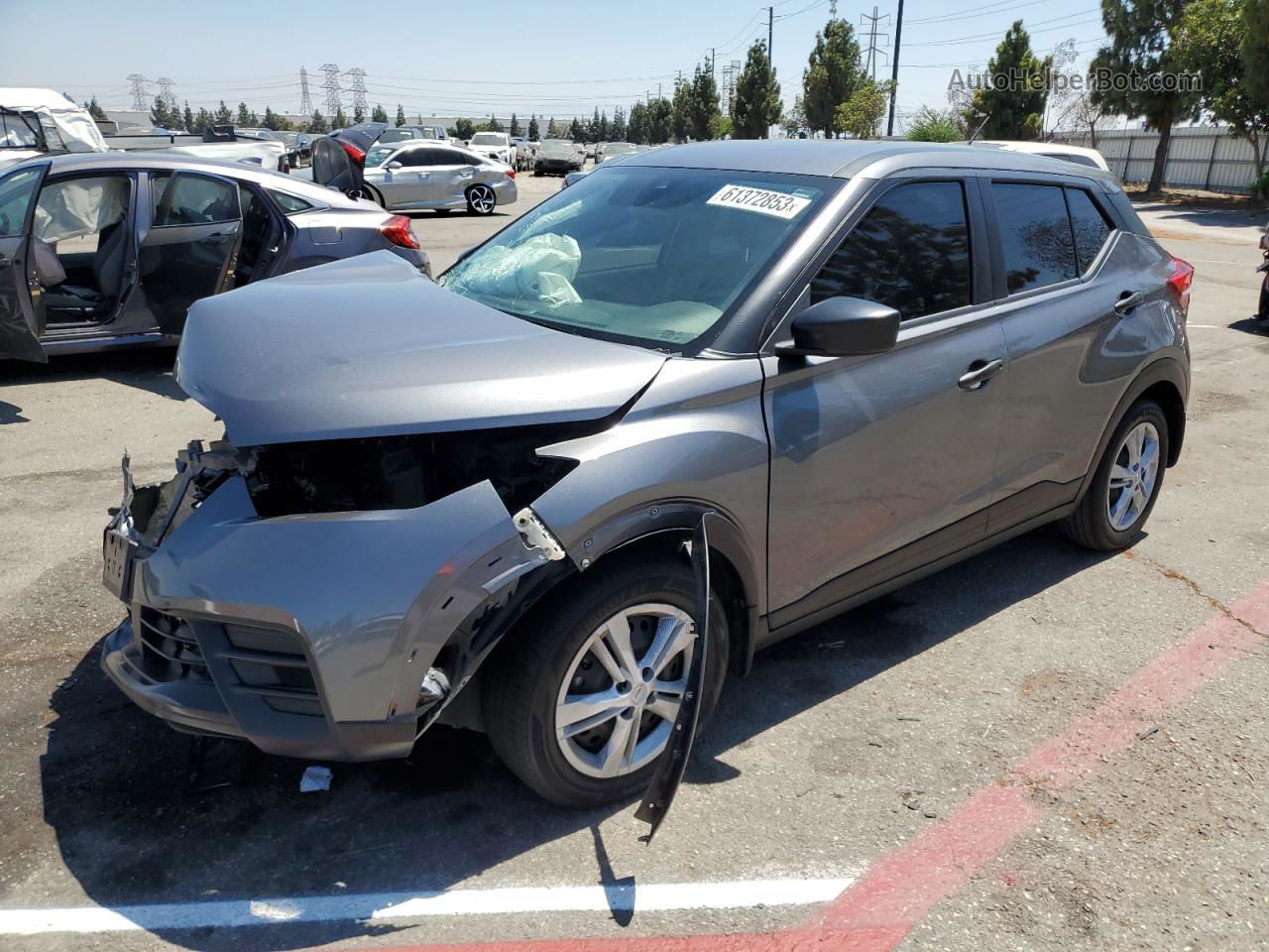 2020 Nissan Kicks S Угольный vin: 3N1CP5BV1LL494748