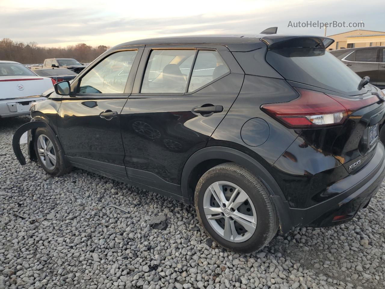 2022 Nissan Kicks S Черный vin: 3N1CP5BV1NL504083