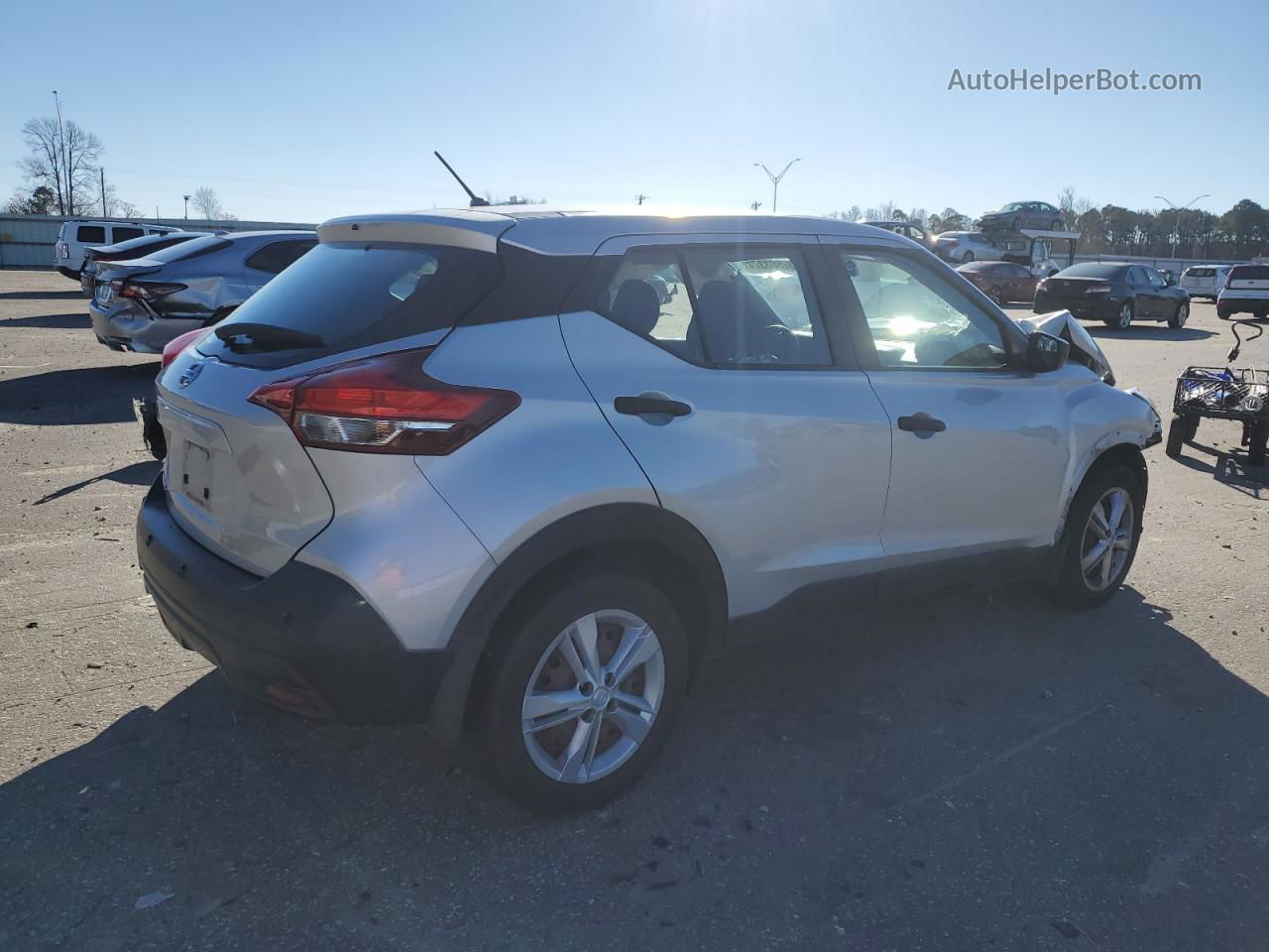 2020 Nissan Kicks S Silver vin: 3N1CP5BV2LL523433