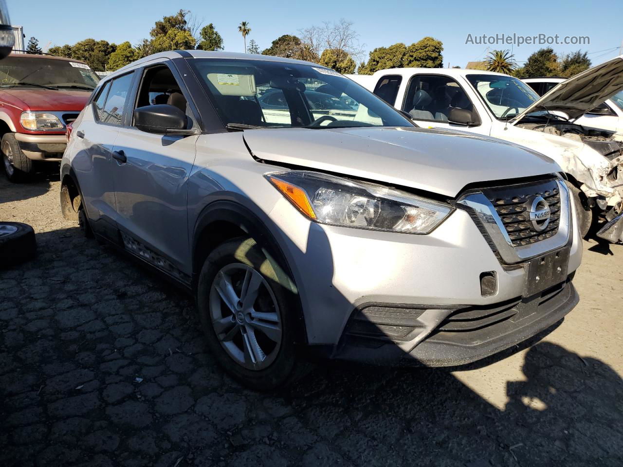 2020 Nissan Kicks S Silver vin: 3N1CP5BV2LL554049