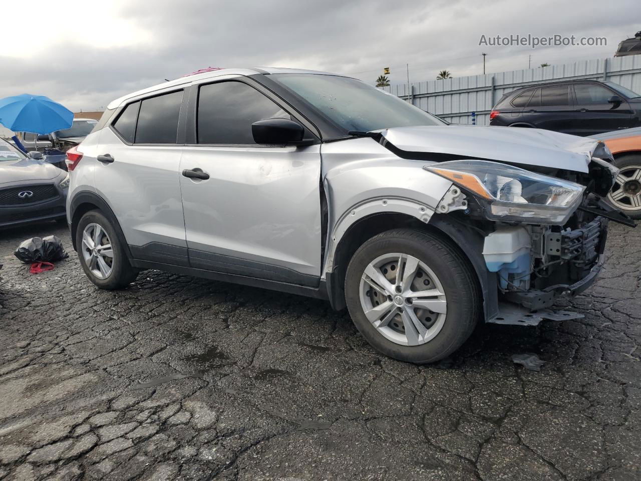 2020 Nissan Kicks S Silver vin: 3N1CP5BV3LL579901