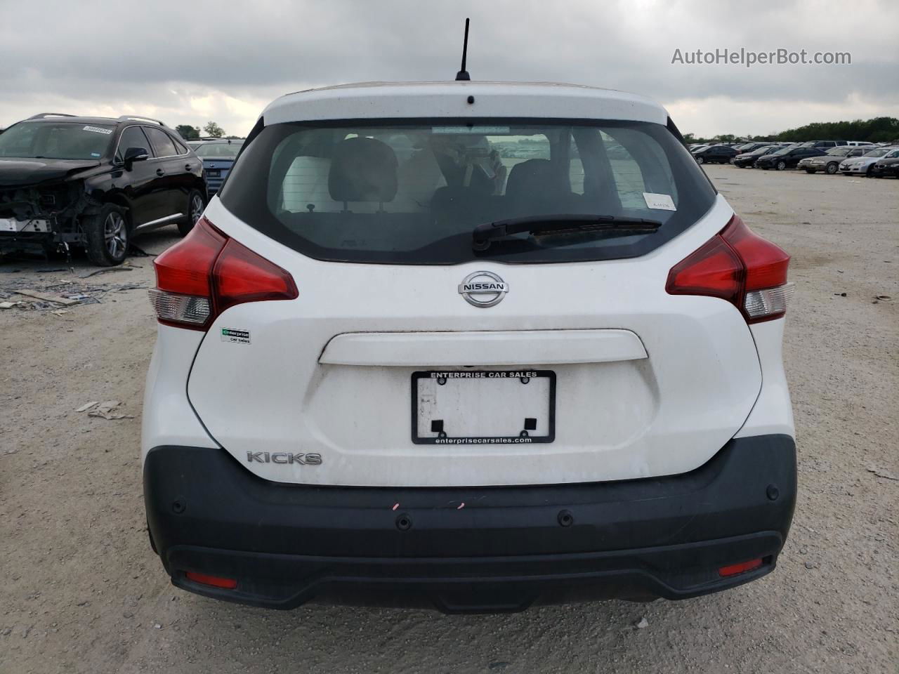 2020 Nissan Kicks S White vin: 3N1CP5BV4LL483209