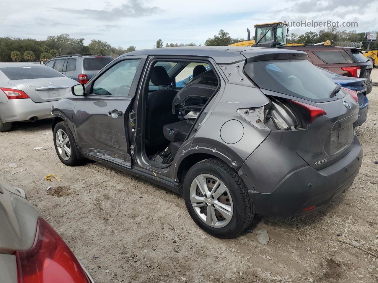 2020 Nissan Kicks S Gray vin: 3N1CP5BV4LL499393