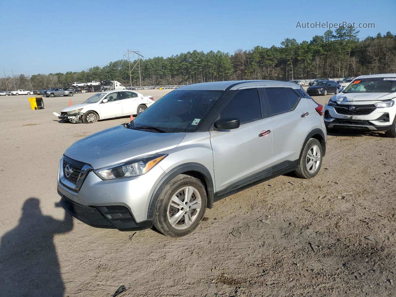 2020 Nissan Kicks S Silver vin: 3N1CP5BV4LL535230