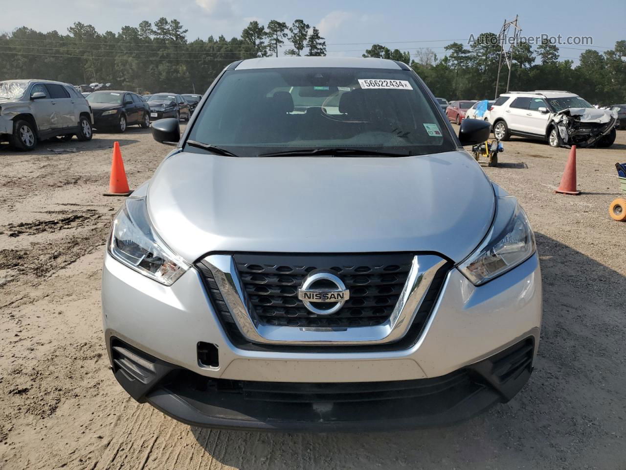 2020 Nissan Kicks S Silver vin: 3N1CP5BV4LL535230