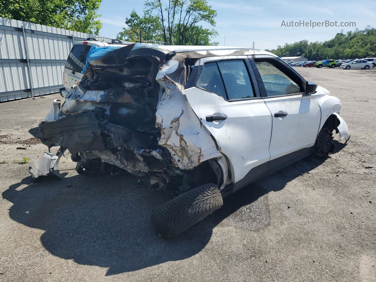 2020 Nissan Kicks S White vin: 3N1CP5BV4LL558698