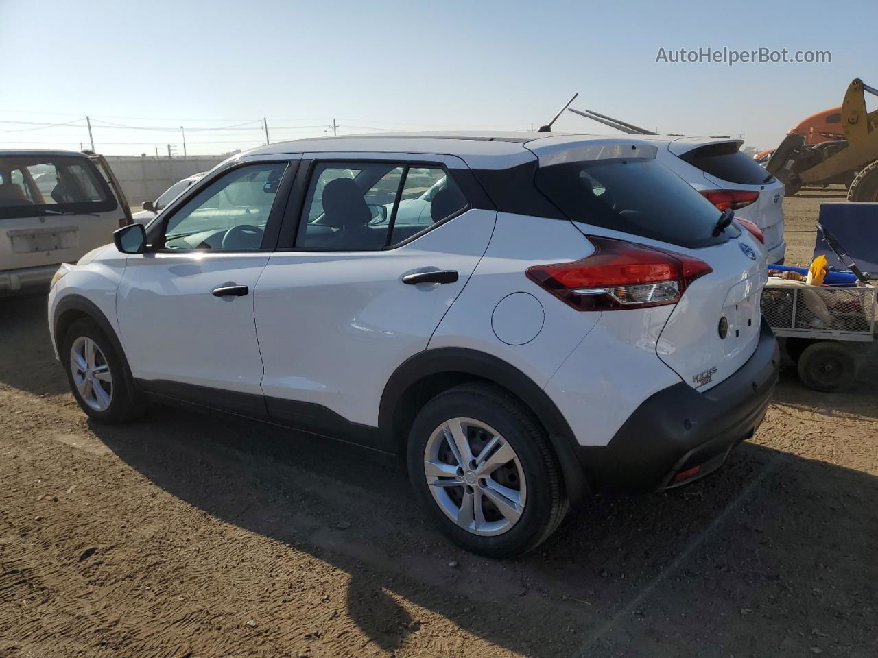 2020 Nissan Kicks S White vin: 3N1CP5BV5LL547497