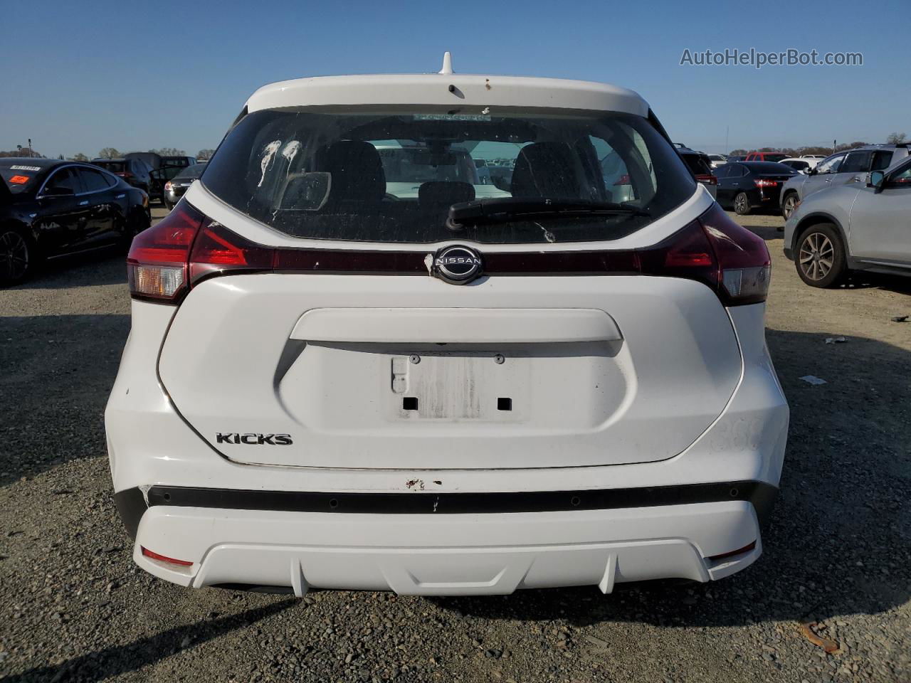 2022 Nissan Kicks S White vin: 3N1CP5BV5NL482878