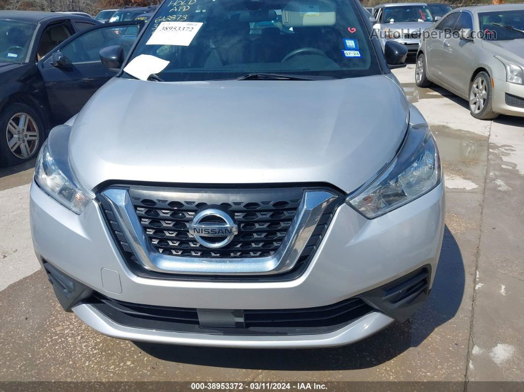 2020 Nissan Kicks S Xtronic Cvt Silver vin: 3N1CP5BV6LL516890