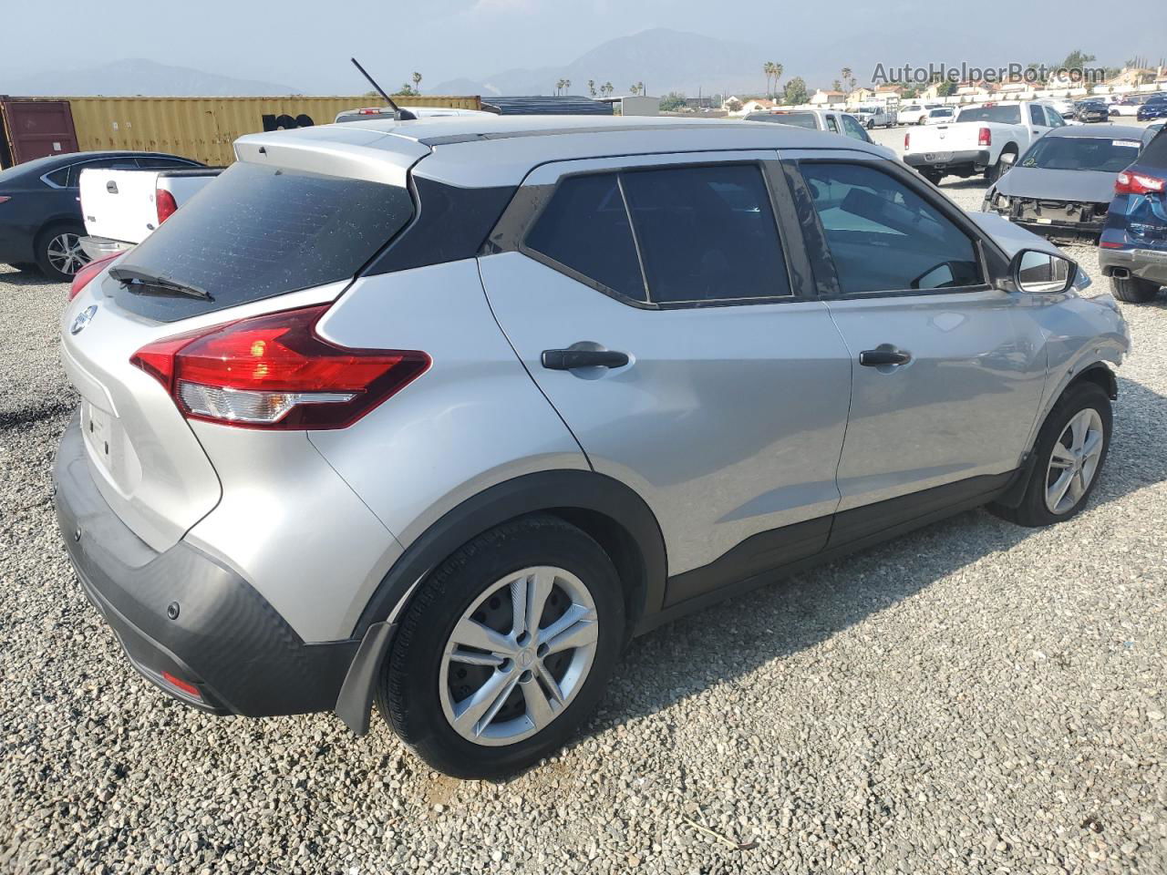 2020 Nissan Kicks S Silver vin: 3N1CP5BV7LL512847