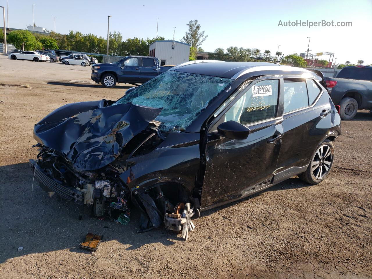 2018 Nissan Kicks S Черный vin: 3N1CP5CU0JL543795