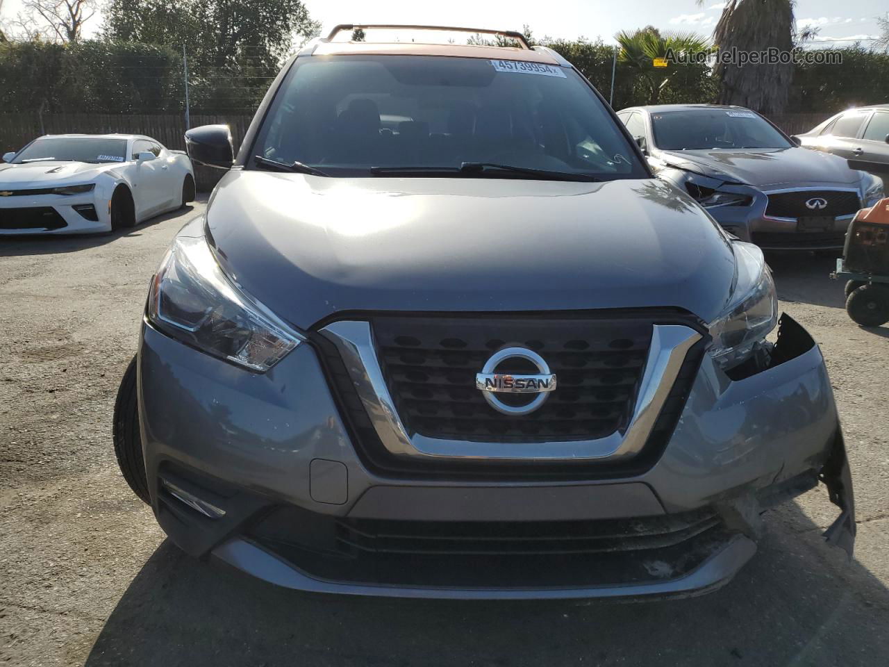 2018 Nissan Kicks S Двухцветный vin: 3N1CP5CU1JL504908