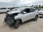 2018 Nissan Kicks S Silver vin: 3N1CP5CU1JL516265