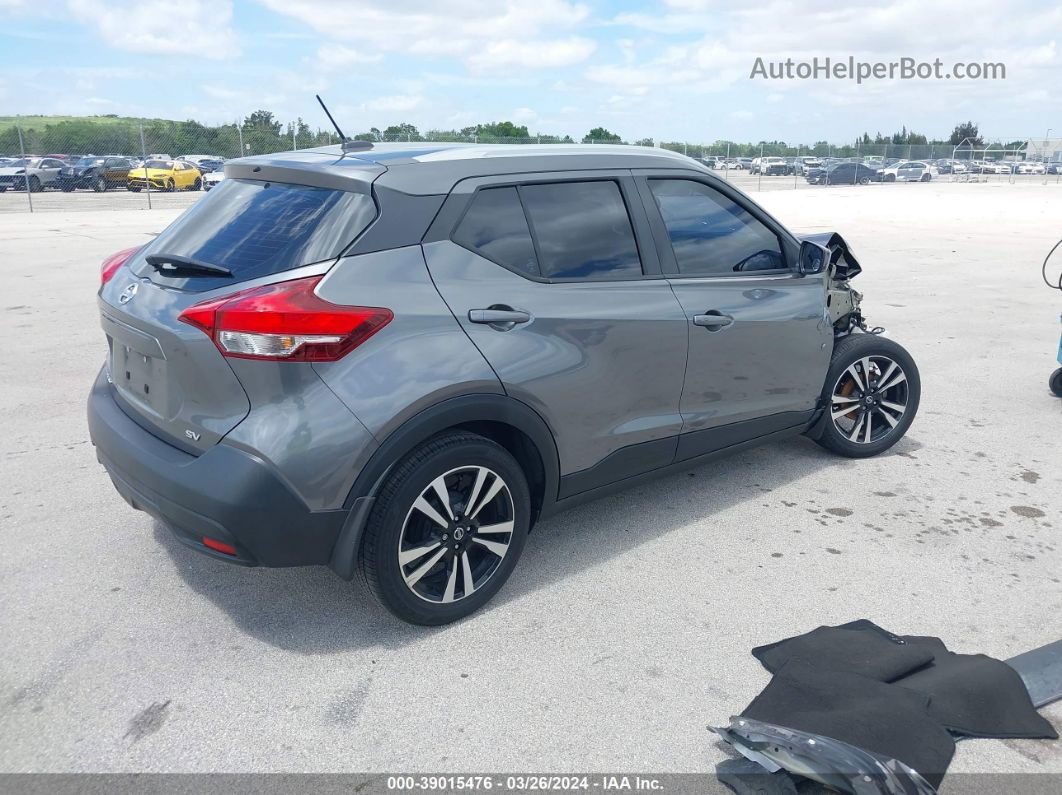 2018 Nissan Kicks Sv Gray vin: 3N1CP5CU1JL517948