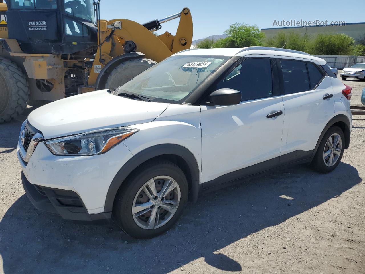 2018 Nissan Kicks S White vin: 3N1CP5CU1JL518422