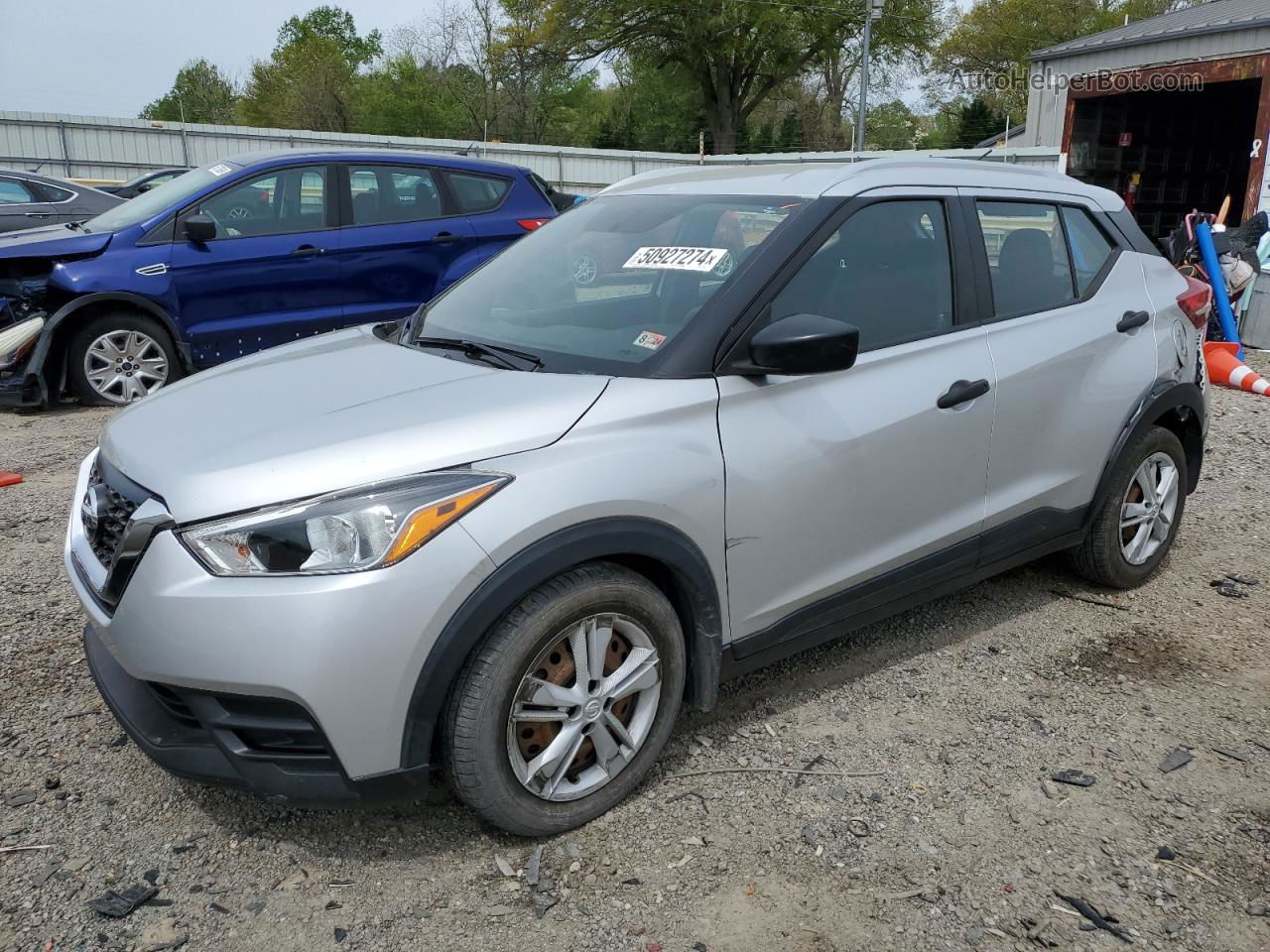 2018 Nissan Kicks S Silver vin: 3N1CP5CU1JL519618