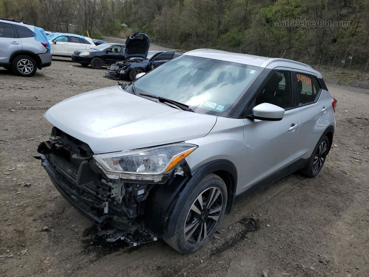 2018 Nissan Kicks S Silver vin: 3N1CP5CU1JL534426