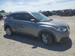 2018 Nissan Kicks S Серый vin: 3N1CP5CU1JL538427