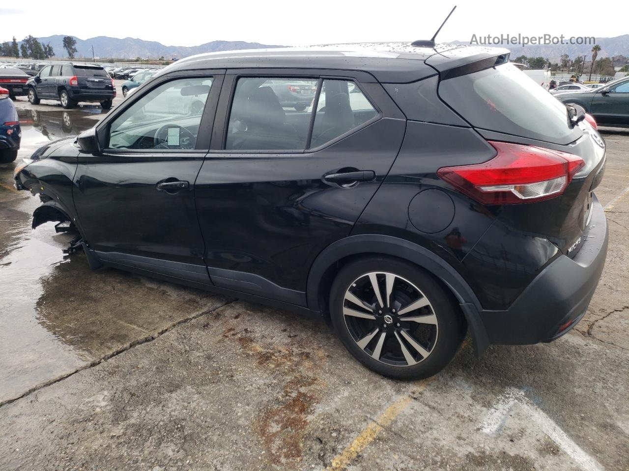 2018 Nissan Kicks S Black vin: 3N1CP5CU3JL523931