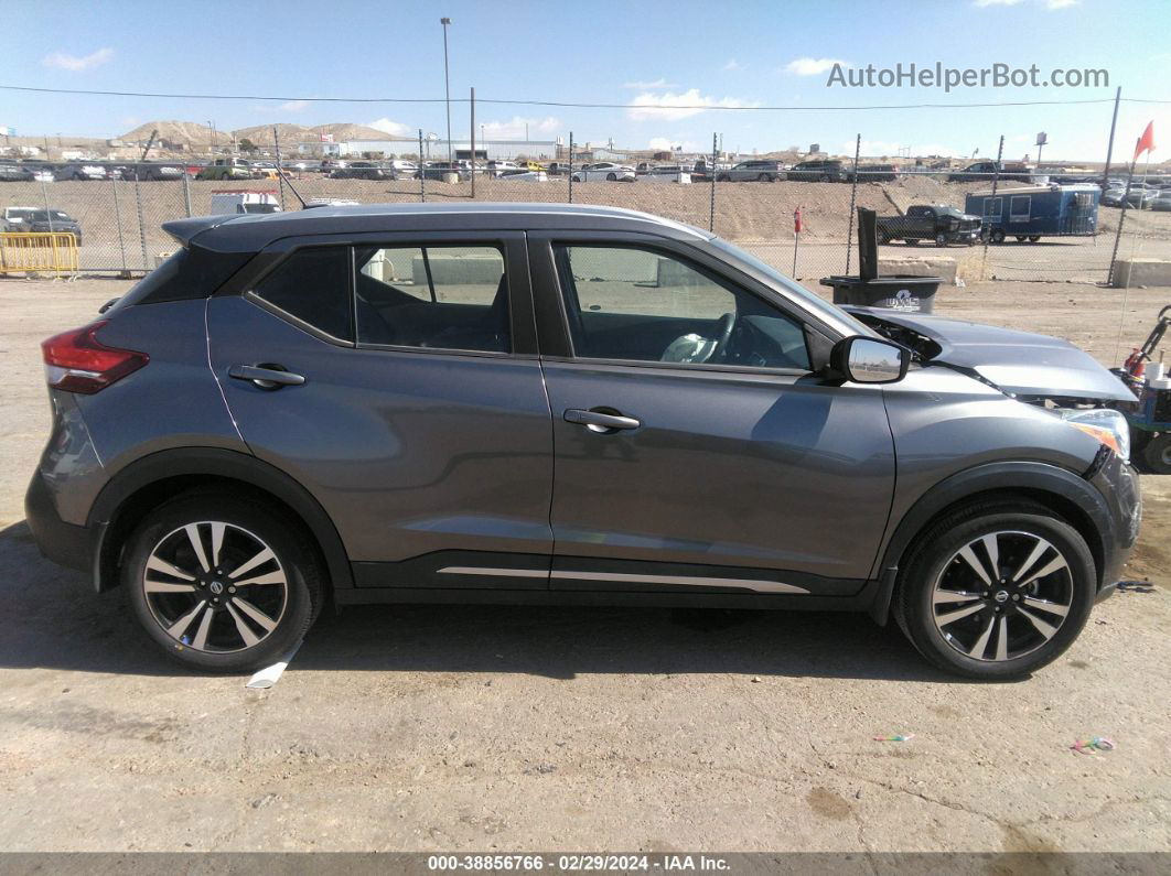 2018 Nissan Kicks Sr Pewter vin: 3N1CP5CU4JL544948