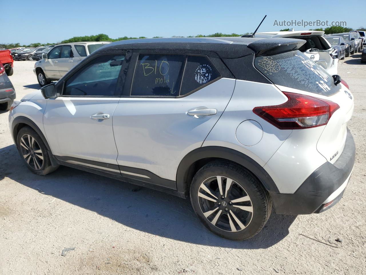 2018 Nissan Kicks S Белый vin: 3N1CP5CU5JL515815