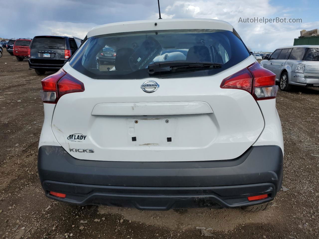 2018 Nissan Kicks S White vin: 3N1CP5CU5JL538236