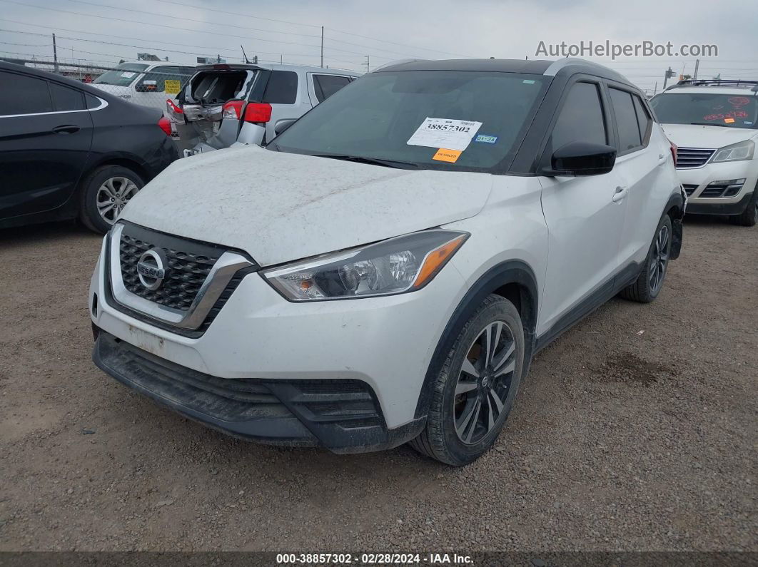 2018 Nissan Kicks Sv White vin: 3N1CP5CU6JL508498