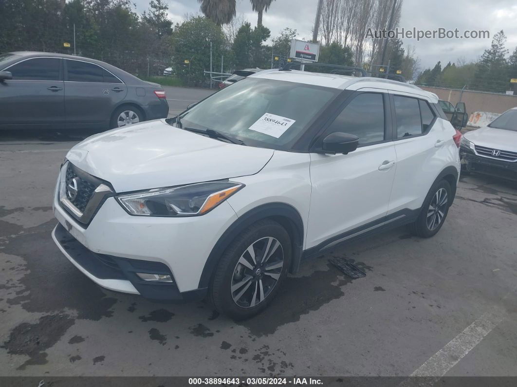 2018 Nissan Kicks Sr White vin: 3N1CP5CU6JL514155