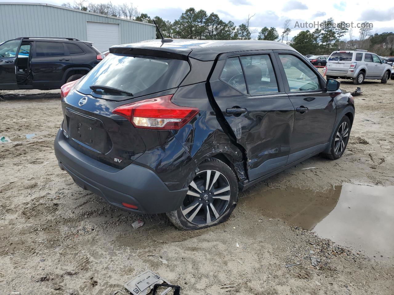 2018 Nissan Kicks S Черный vin: 3N1CP5CU6JL533160