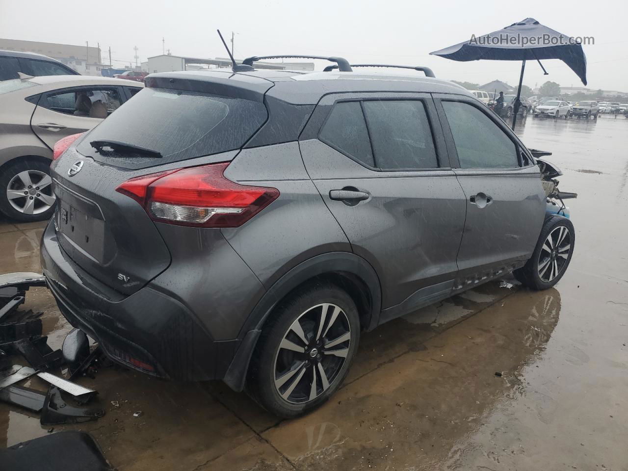 2018 Nissan Kicks S Gray vin: 3N1CP5CU6JL540433