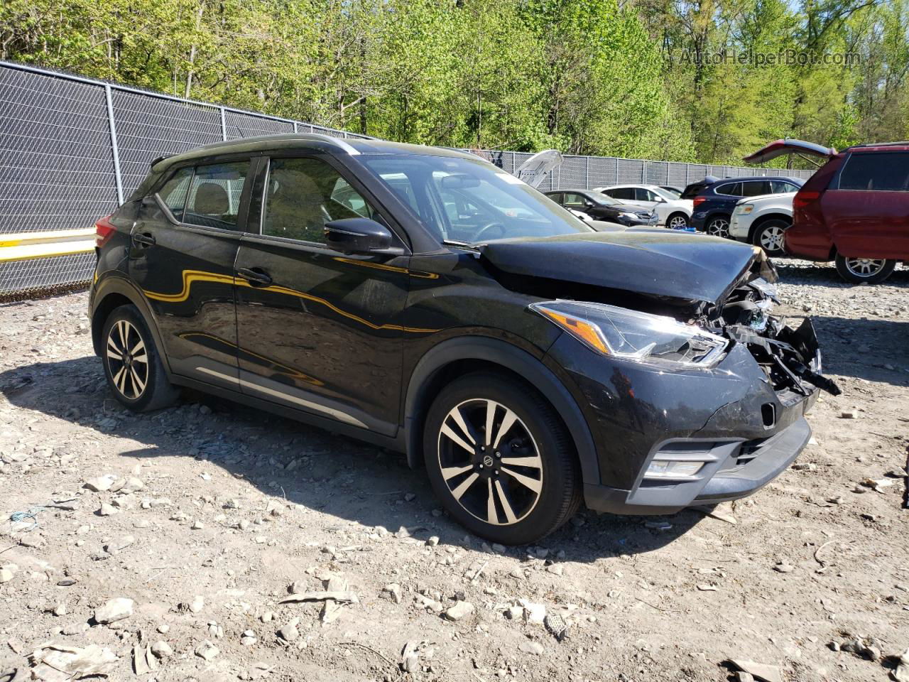 2018 Nissan Kicks S Black vin: 3N1CP5CU6JL541372