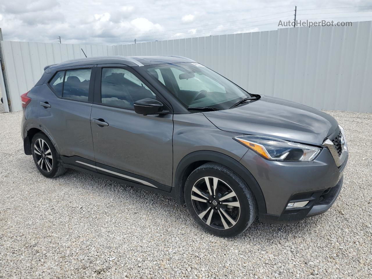 2018 Nissan Kicks S Gray vin: 3N1CP5CU6JL544207