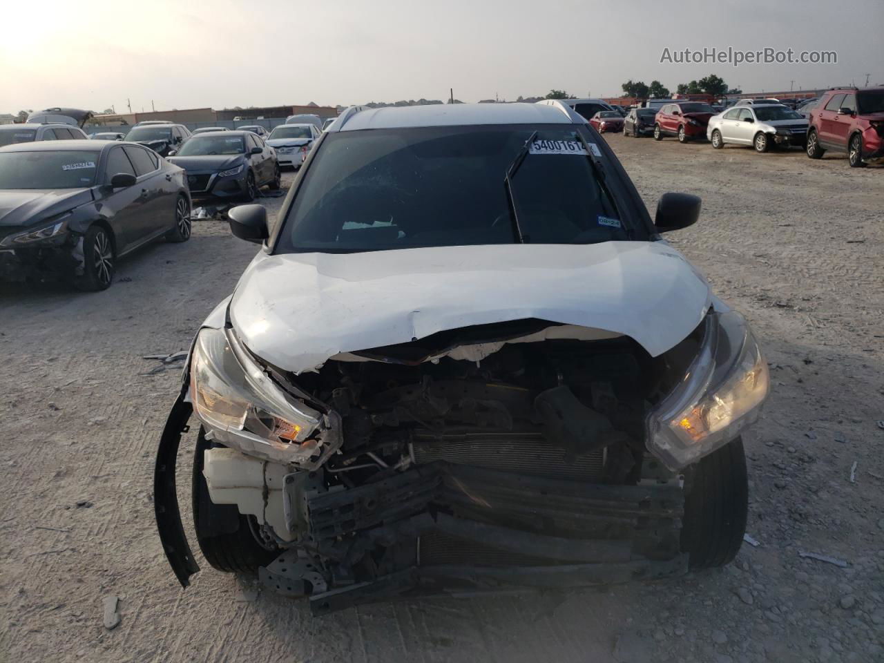 2018 Nissan Kicks S White vin: 3N1CP5CU6JL545261