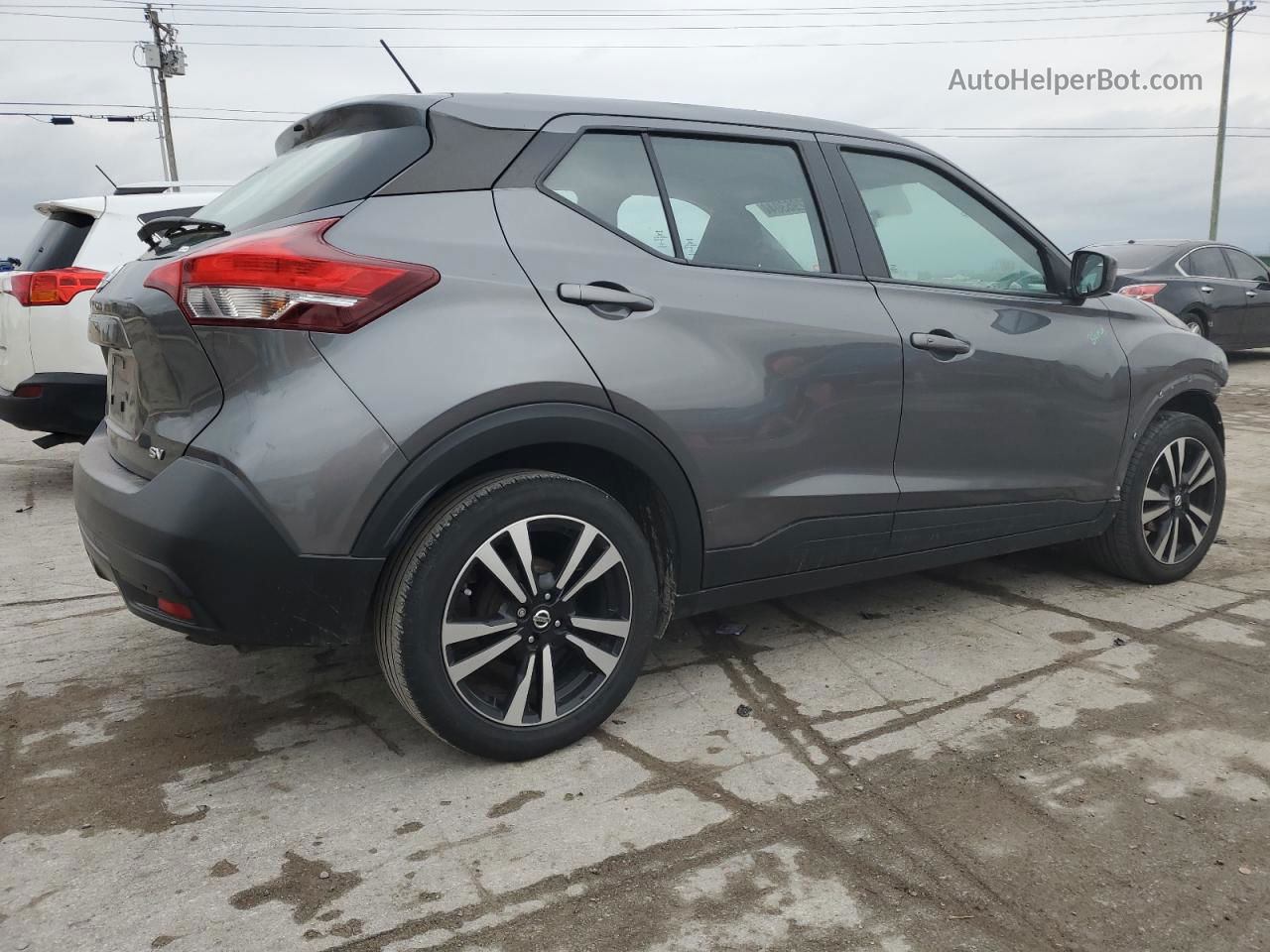 2018 Nissan Kicks S Gray vin: 3N1CP5CU7JL498127