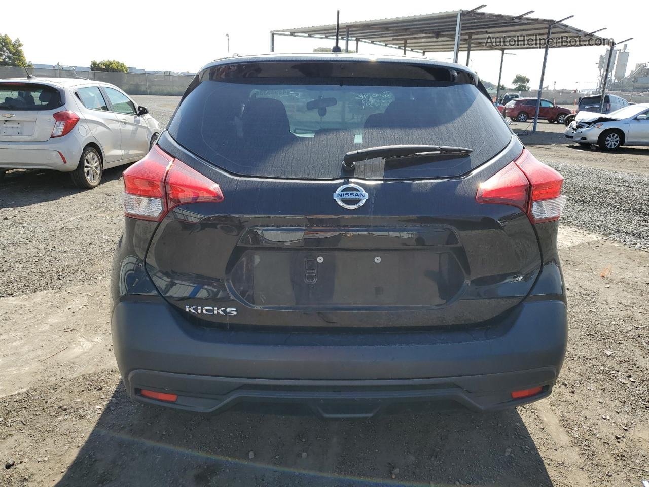 2018 Nissan Kicks S Черный vin: 3N1CP5CU7JL509871