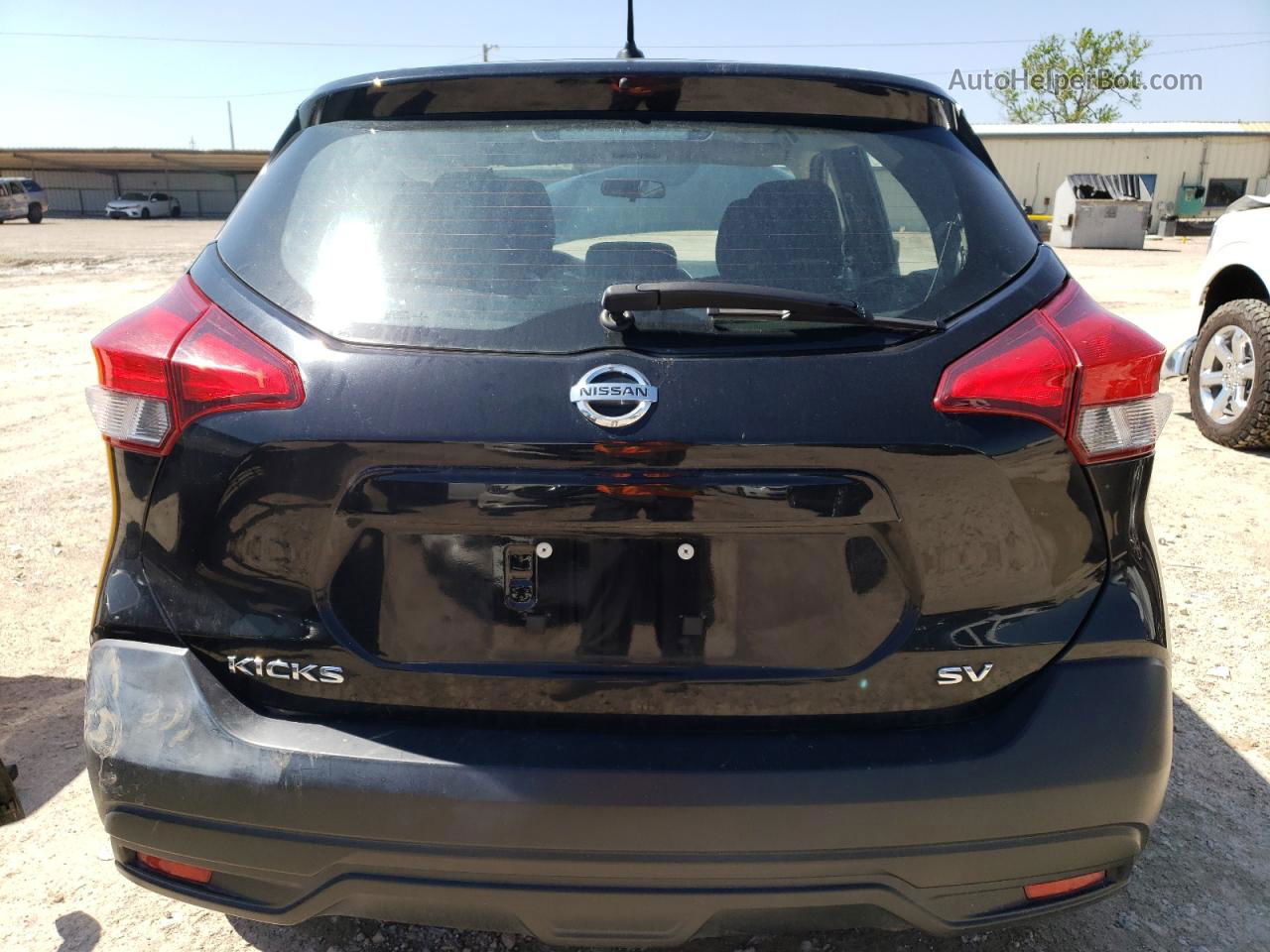 2018 Nissan Kicks S Black vin: 3N1CP5CU8JL537517