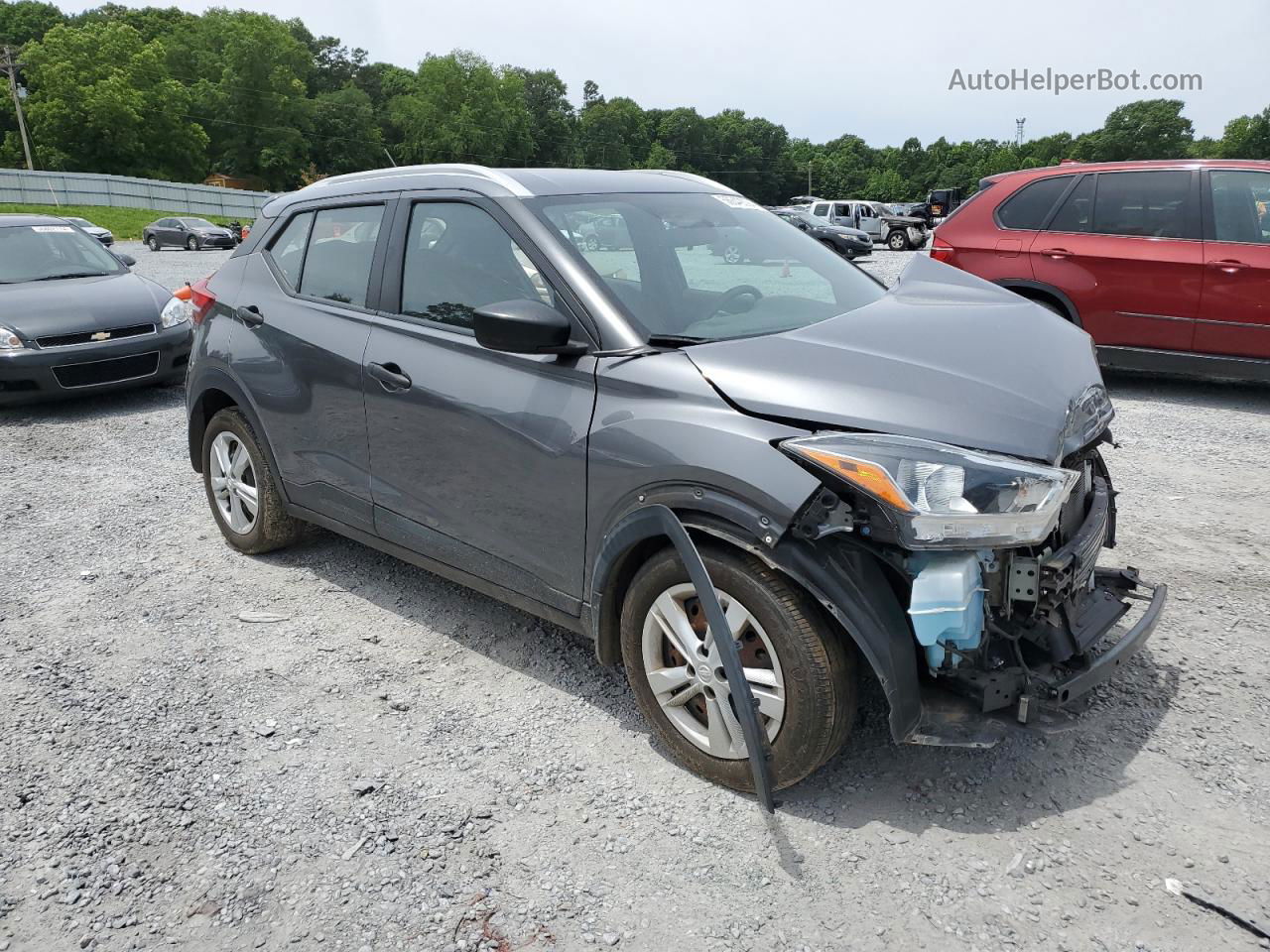 2018 Nissan Kicks S Silver vin: 3N1CP5CU8JL545259