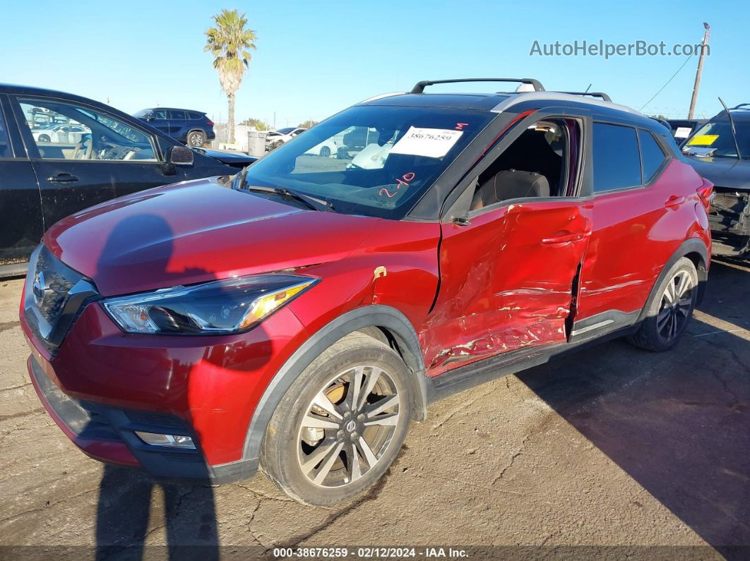 2018 Nissan Kicks Sr Red vin: 3N1CP5CU9JL533671