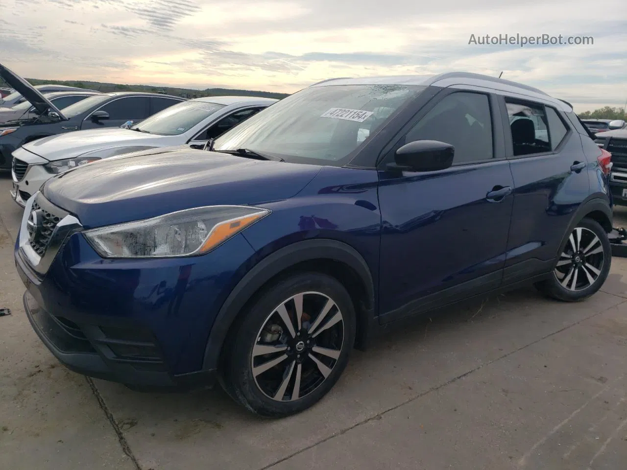 2018 Nissan Kicks S Синий vin: 3N1CP5CU9JL541754