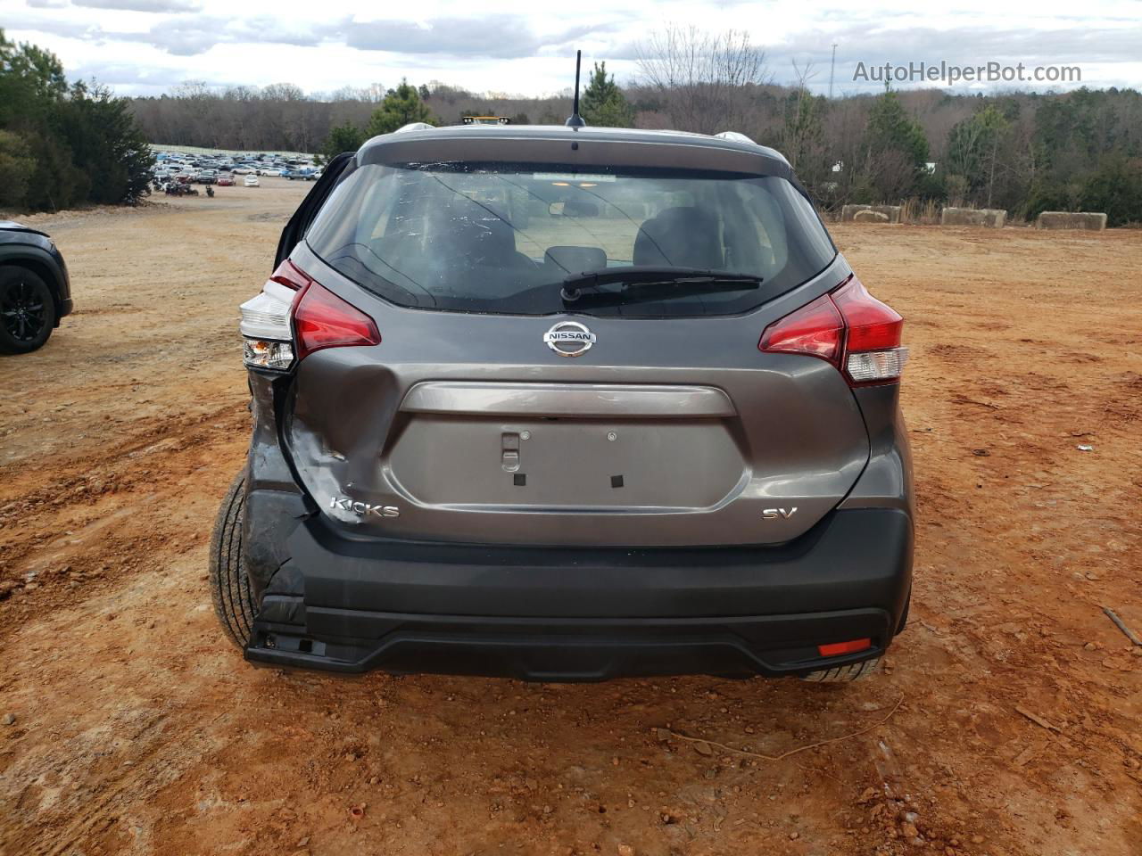 2018 Nissan Kicks S Gray vin: 3N1CP5CUXJL538877