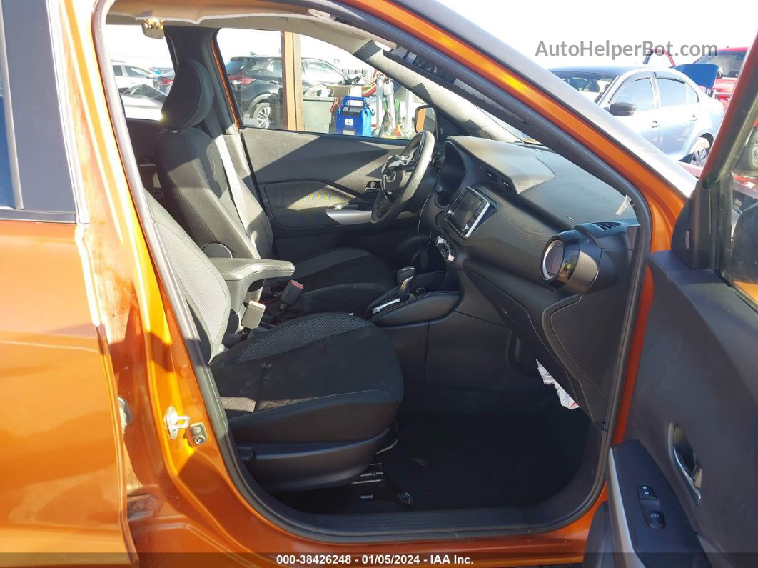 2020 Nissan Kicks Sv Xtronic Cvt Оранжевый vin: 3N1CP5CV0LL499292