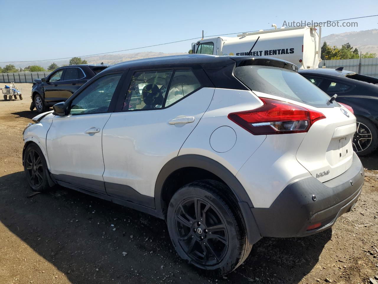 2020 Nissan Kicks Sv White vin: 3N1CP5CV0LL510114